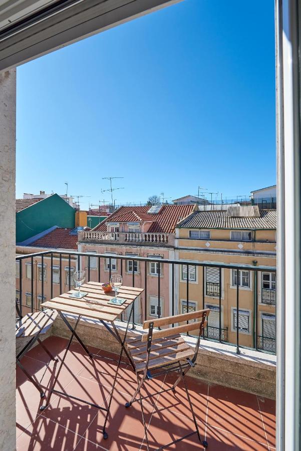 Terrace With River View Lisbon Bagian luar foto